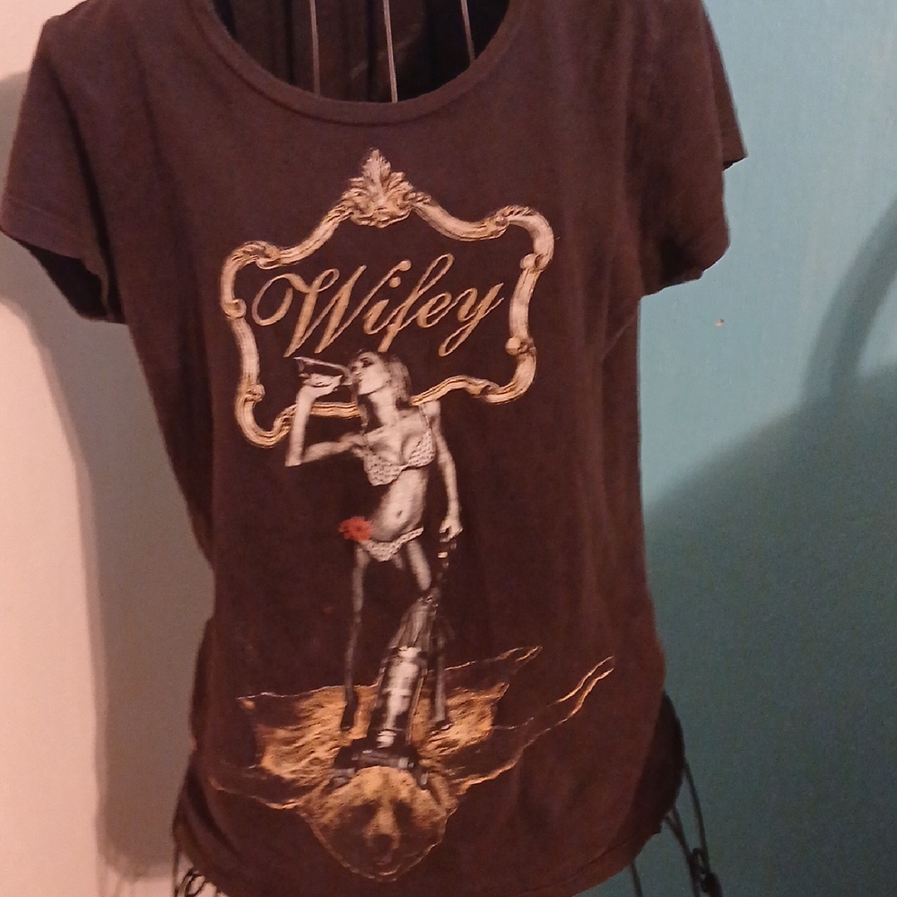 Gold and Black Fitted Short Sleeve T-Shirt